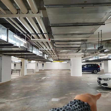 Highpark Suites At Petaling Jaya, Kelana Jaya By Plush Eksteriør bilde